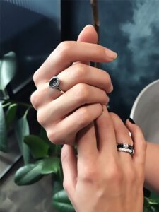 Prsteny s černými diamanty