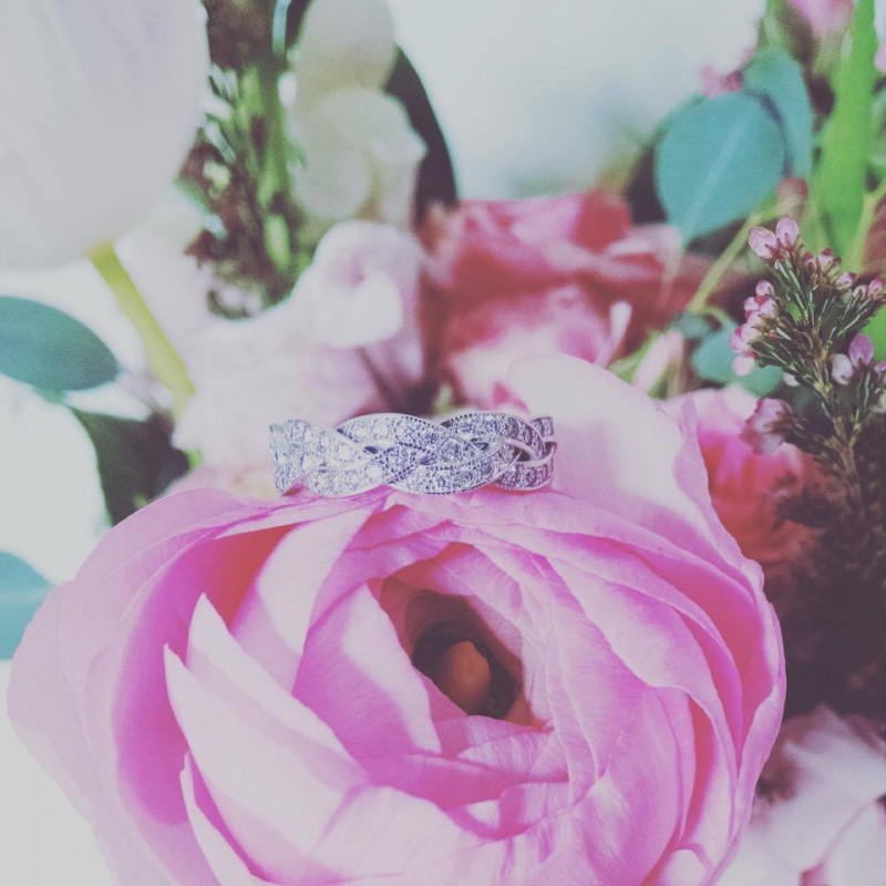 Šperky a svatební kytice